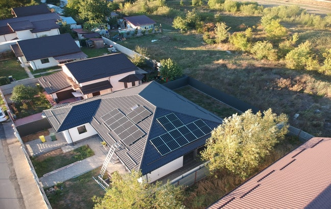 Energie Solară Acasă: 5 Avantaje Remarcabile ale Sistemelor Fotovoltaice